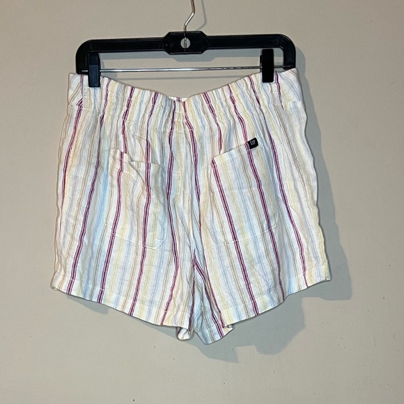 ⭐️GAP Linen Blend Striped Women's Shorts - Picture 3 of 7